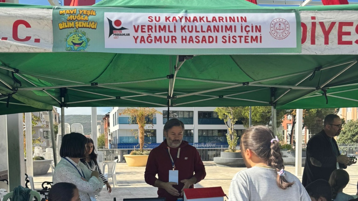 6.Sınıflarımızın 4007 Bilim Fuarı Ziyareti