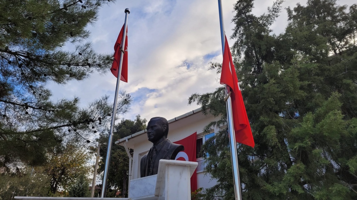 10 Kasım ATATÜRK'ün Ebediyete Yükselişi